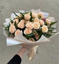 Букет Кремовые розы Латте в Фалёнки