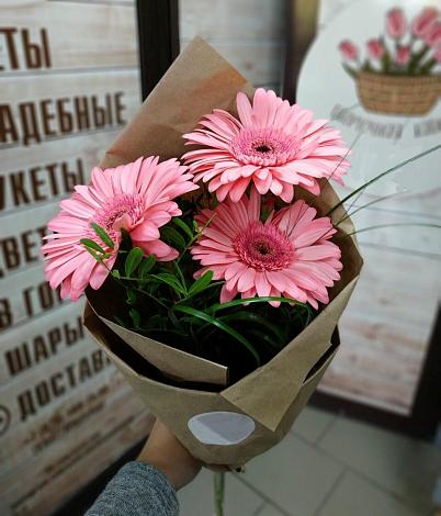 Букет цветов из: Герберы в Фалёнки