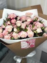 Букет цветов из:  Розы в Фалёнки